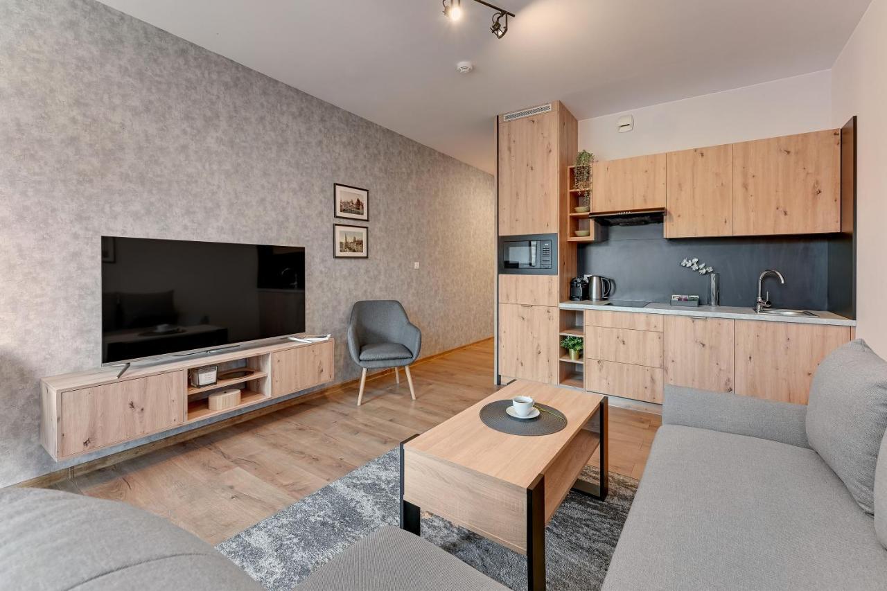 Bastion Walowa City Center By Downtown Apartments กดัญสก์ ห้อง รูปภาพ