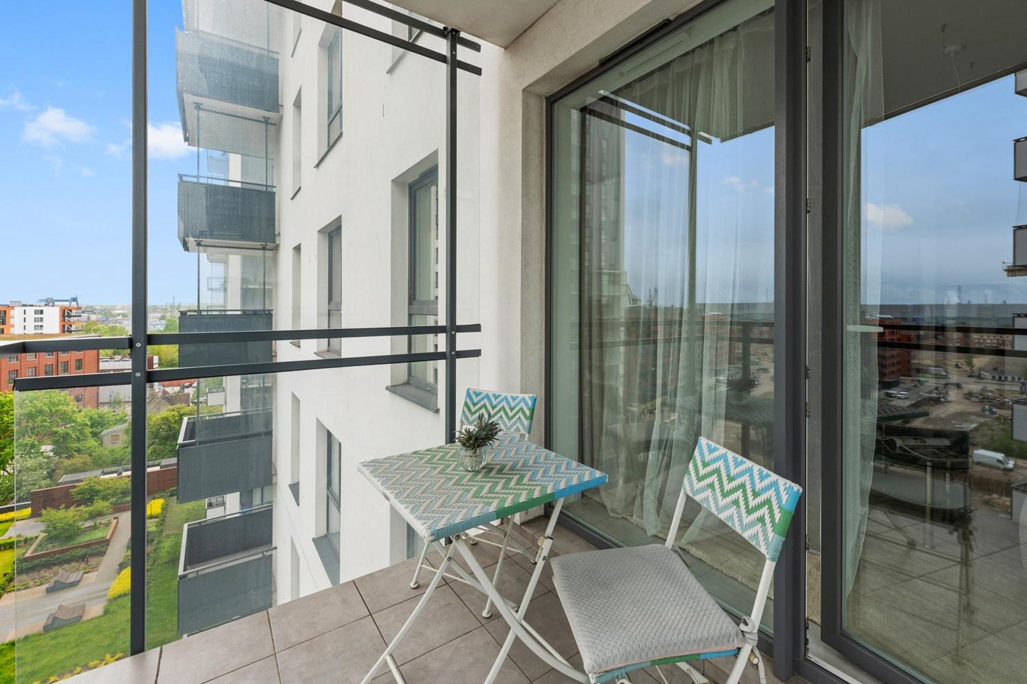 Bastion Walowa City Center By Downtown Apartments กดัญสก์ ห้อง รูปภาพ