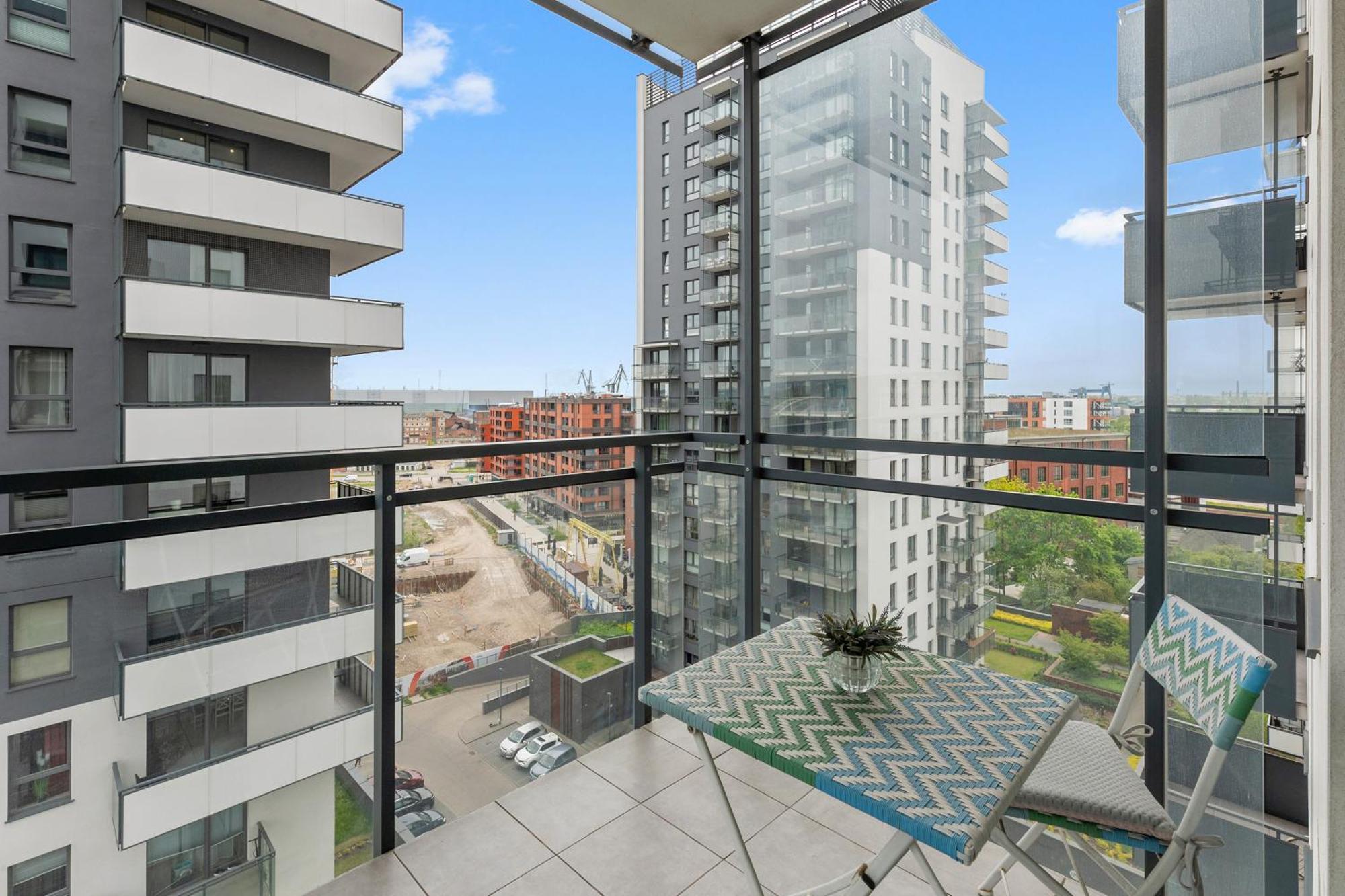 Bastion Walowa City Center By Downtown Apartments กดัญสก์ ห้อง รูปภาพ